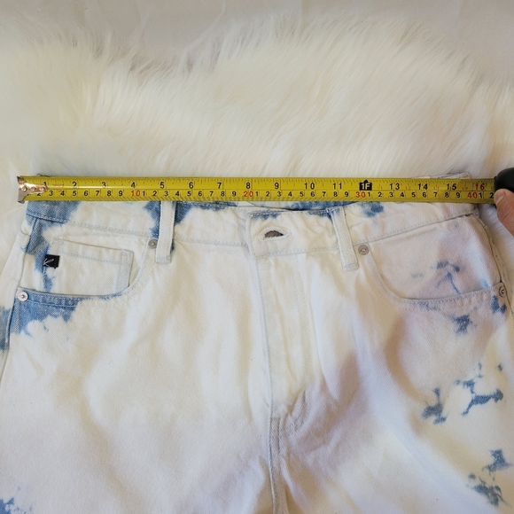 Kancan Stylish White and Blue Women's Denim Shorts - Picture 7 of 8